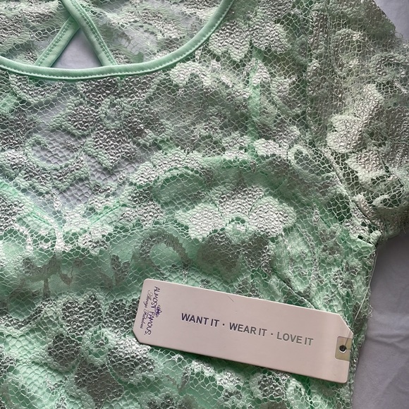 Almost Famous Light Green Short Sleeve Keyhole Back Lace Dress Size L (Juniors) - Picture 6 of 7